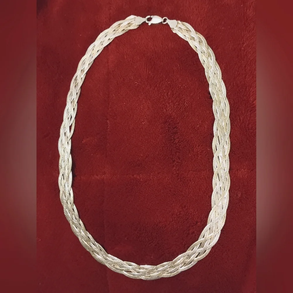 ❤️ SOLD!! Wide Braided Sterling Herringbone Necklace - Picture 2 of 4